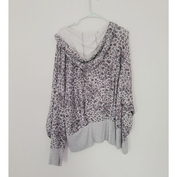 Athleta Balance Printed Sweatshirt in Grey Size 2X - Picture 5 of 9
